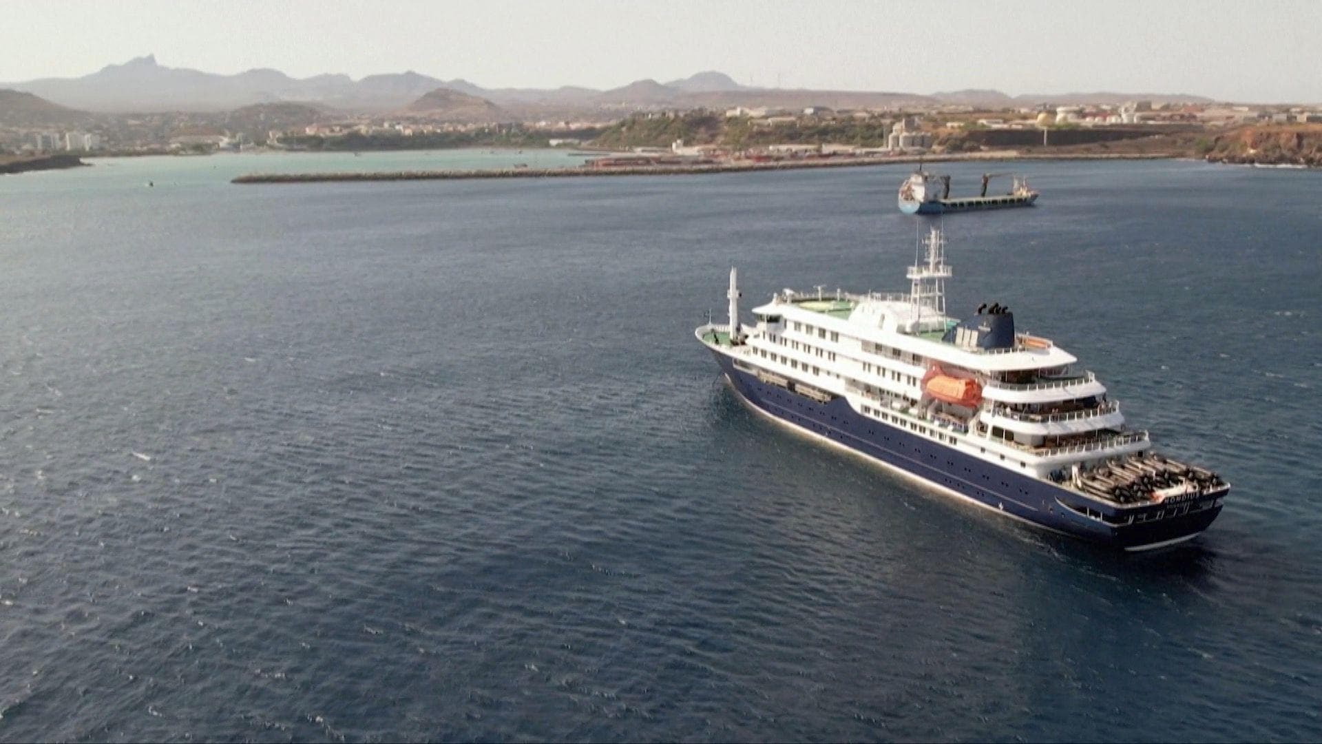 British cruise ship passenger in intensive care after three die in suspected hantavirus outbreak